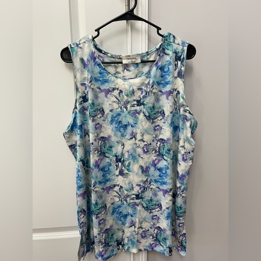 NWT-Zenana Floral Sleeveless Top 1x